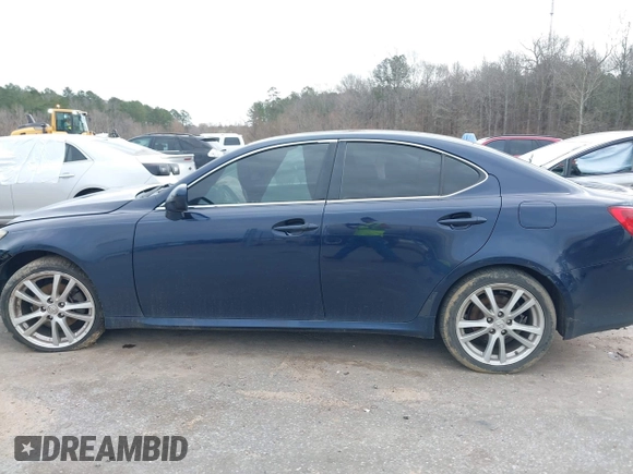 2006 Lexus IS 250 Manual with VIN JTHBK262565003168, listed as a IAAI auction lot 41590359 with 180,400 mi miles. Bid and sale history available at carsss.com. Image 15.