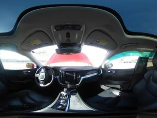2019 Volvo XC60 Momentum с VIN LYV102RK3KB349115, выставлен на аукционе IAAI как лот 41679937 с пробегом 40 636 миль миль и . История ставок и продаж доступна на DreamBid. Изображение 18.