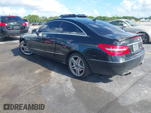 2012 Mercedes-Benz E 350 with VIN WDDKJ5KB7CF142712, listed as a IAAI auction lot 42523704 with 133,309 mi miles and . Bid and sale history available at DreamBid. Image 3.