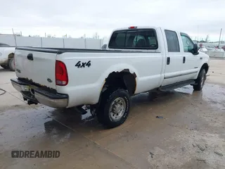 2000 Ford F-350 XL z VIN 1FTSW31FXYEE19158, wystawiony jako IAAI lot #41882378 z przebiegiem 287 101 mil mil oraz . Historia ofert i sprzedaży dostępna na DreamBid. Obrazek 4.