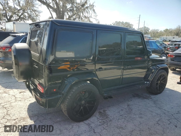 2017 Mercedes-Benz G-Class AMG G 63 with VIN WDCYC7DF1HX275973, listed as a Copart auction lot 77462924 with 105,043 mi miles and Salvage Title. Bid and sale history available at carsss.com. Image 3.