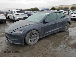 2024 Tesla Model 3 with VIN 5YJ3E1EA3RF846062, listed as a Copart auction lot 45422385 with 3,477 mi miles and Salvage Title. Bid and sale history available at carsss.com. Image 1.