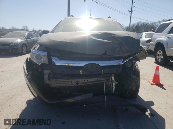2011 Ford Edge SEL with VIN 2FMDK3JC0BBB37250, listed as a Copart auction lot 48635685 with 117,693 mi miles and Salvage Title. Bid and sale history available at carsss.com. Image 5.