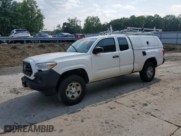 2017 Toyota Tacoma SR with VIN 5TFRX5GN0HX087225, listed as a Copart auction lot 58843135 with 207,648 mi miles and Clean title. Bid and sale history available at DreamBid. Image 1.