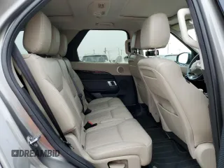 2019 Land Rover Discovery SE with VIN SALRG2RV8K2409828, listed as a Copart auction lot 73561574 with 47,374 mi miles and Salvage Title. Bid and sale history available at DreamBid. Image 11.