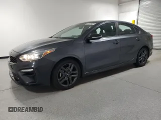 2020 Kia Forte GT-Line z VIN 3KPF34AD7LE181359, wystawiony jako Copart lot #59304265 z przebiegiem 89 264 mil mil oraz Czysty tytuł • Clean title. Historia ofert i sprzedaży dostępna na DreamBid. Obrazek 1.