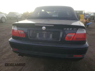 2005 BMW 3 Series 325Ci with VIN WBABW33435PL38950, listed as a Copart auction lot 82674294 with 113,157 mi miles and Salvage Title. Bid and sale history available at carsss.com. Image 6.