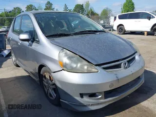 2007 Honda Fit Sport with VIN JHMGD38637S000195, listed as a IAAI auction lot 41963983 with 229,649 mi miles. Bid and sale history available at carsss.com. Image 1.