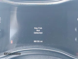 2018 Jeep Grand Cherokee Laredo E with VIN 1C4RJFAG5JC303228, listed as a IAAI auction lot 42375212 with 98,155 mi miles and . Bid and sale history available at DreamBid. Image 7.