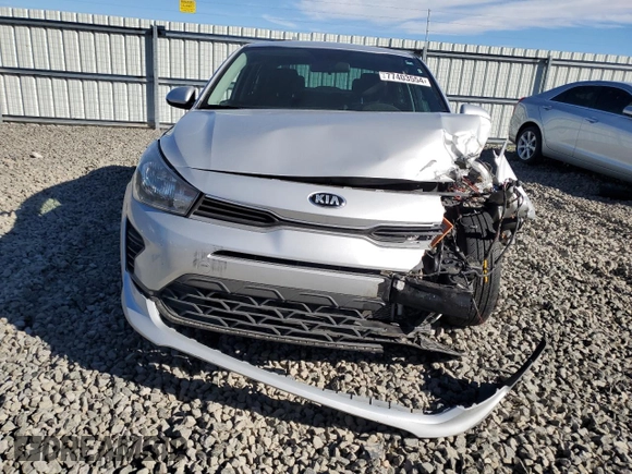 2021 Kia Rio LX with VIN 3KPA24AD0ME422550, listed as a Copart auction lot 77403554 with 12,158 mi miles and Salvage Title. Bid and sale history available at carsss.com. Image 5.