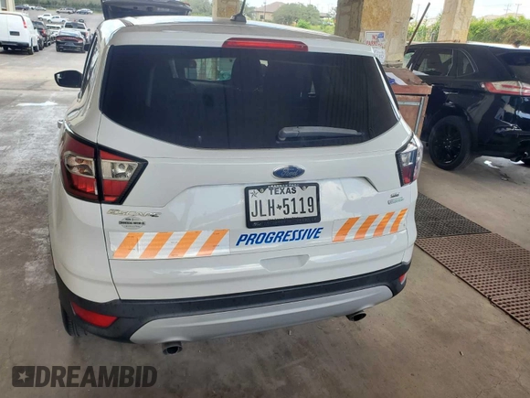 2017 Ford Escape SE z VIN 1FMCU0GD4HUC98854, wystawiony jako IAAI lot #42558269 z przebiegiem 62 975 mil mil oraz . Historia ofert i sprzedaży dostępna na DreamBid. Obrazek 13.