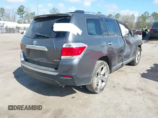 2011 Toyota Highlander Limited with VIN 5TDDK3EH4BS051707, listed as a IAAI auction lot 41913327 with Not provided miles and . Bid and sale history available at DreamBid. Image 4.