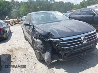 2019 Volkswagen Jetta SEL with VIN 3VWE57BU3KM162864, listed as a IAAI auction lot 42442173 with 146,113 mi miles and . Bid and sale history available at DreamBid. Image 1.