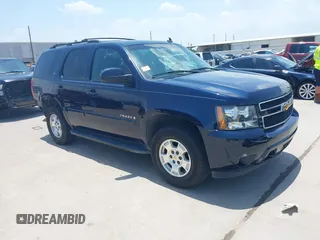 2007 Chevrolet Tahoe LT z VIN 1GNFC13017R374293, wystawiony jako IAAI lot #42435427 z przebiegiem 75 212 mil mil oraz . Historia ofert i sprzedaży dostępna na DreamBid. Obrazek 1.