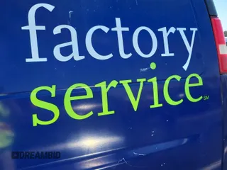 2012 Chevrolet Express Cargo z VIN 1GCSGAFX9C1137368, wystawiony jako IAAI lot #42619588 z przebiegiem 226 230 mil mil oraz . Historia ofert i sprzedaży dostępna na DreamBid. Obrazek 39.