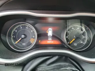 2015 Jeep Cherokee Trailhawk z VIN 1C4PJMBB1FW528766, wystawiony jako Copart lot #46879355 z przebiegiem 248 676 mil mil oraz Szkoda całkowita • Salvage title. Historia ofert i sprzedaży dostępna na DreamBid. Obrazek 9.