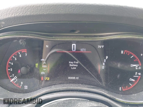 2019 Dodge Durango GT z VIN 1C4RDJDG5KC606601, wystawiony jako IAAI lot #42133390 z przebiegiem 85 698 mil mil oraz . Historia ofert i sprzedaży dostępna na DreamBid. Obrazek 7.