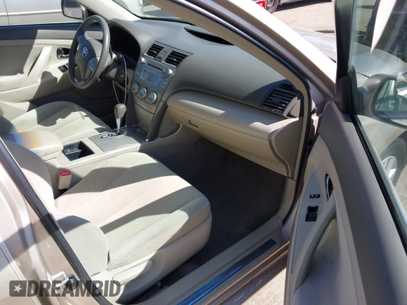 2009 Toyota Camry with VIN 4T4BE46K59R048224, listed as a IAAI auction lot 41841883 with 182,603 mi miles. Bid and sale history available at carsss.com. Image 5.