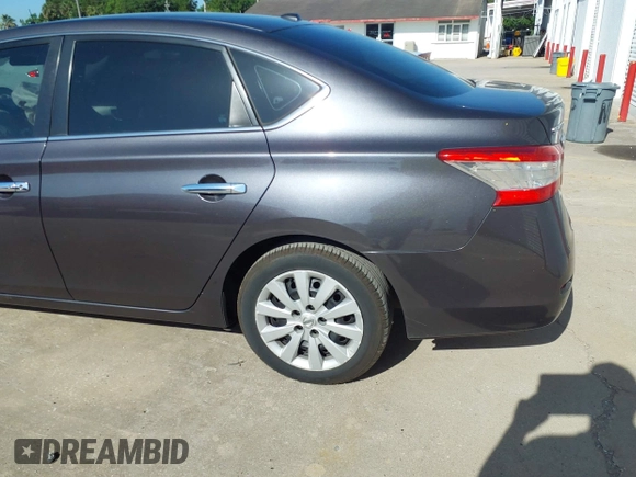 2015 Nissan Sentra SR with VIN 3N1AB7AP6FL662294, listed as a IAAI auction lot 42012133 with 206,573 mi miles and . Bid and sale history available at DreamBid. Image 3.