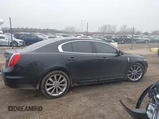 2010 Lincoln MKS w/EcoBoost with VIN 1LNHL9FT2AG610664, listed as a IAAI auction lot 41506926 with 156,756 mi miles. Bid and sale history available at carsss.com. Image 14.