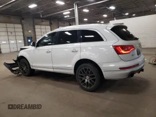 2014 Audi Q7 Premium Plus with VIN WA1LMAFE5ED010771, listed as a Copart auction lot 55587105 with 182,209 mi miles and Salvage title. Bid and sale history available at DreamBid. Image 2.