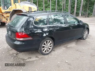 2011 Volkswagen Jetta SE с VIN 3VWPZ7AJ4BM717986, выставлен на аукционе IAAI как лот 42451199 с пробегом 213 710 миль миль и . История ставок и продаж доступна на DreamBid. Изображение 4.