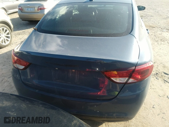 2015 Chrysler 200 S with VIN 1C3CCCBB4FN559992, listed as a IAAI auction lot 40540938 with 117,298 mi miles. Bid and sale history available at carsss.com. Image 16.