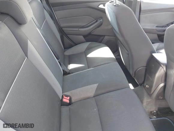 2013 Ford Focus SE with VIN 1FADP3K25DL302844, listed as a IAAI auction lot 42030154 with 226,755 mi miles. Bid and sale history available at carsss.com. Image 8.