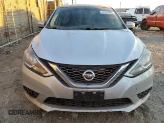 2017 Nissan Sentra SR z VIN 3N1AB7AP9HY302331, wystawiony jako Copart lot #83740864 z przebiegiem 138 720 mil mil oraz Szkoda całkowita • Salvage title. Historia ofert i sprzedaży dostępna na DreamBid. Obrazek 5.