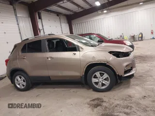 2018 Chevrolet Trax LT with VIN 3GNCJPSB4JL161027, listed as a IAAI auction lot 41750427 with 64,683 mi miles. Bid and sale history available at carsss.com. Image 13.
