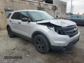 2015 Ford Utility Police Interceptor with VIN 1FM5K8AR6FGC16586, listed as a Copart auction lot 77998884 with 139,563 mi miles and Salvage Title. Bid and sale history available at carsss.com. Image 4.