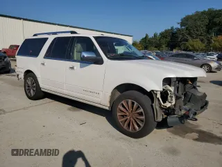 2015 Lincoln Navigator z VIN 5LMJJ3HT2FEJ09596, wystawiony jako Copart lot #73614824 z przebiegiem 157 253 mil mil oraz Szkoda całkowita • Salvage title. Historia ofert i sprzedaży dostępna na DreamBid. Obrazek 4.