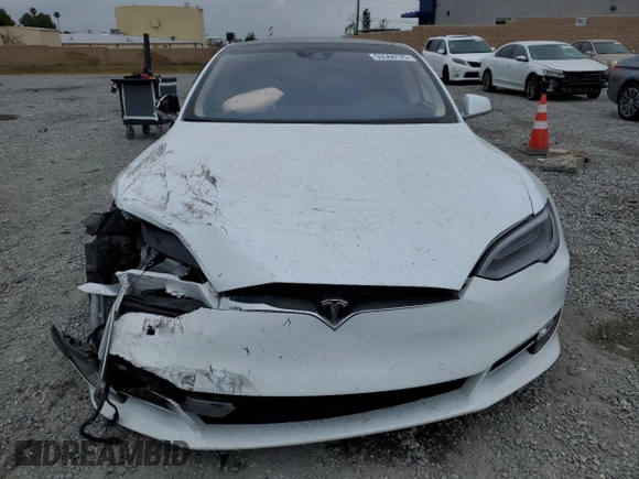 2016 Tesla Model S 70 with VIN 5YJSA1E16GF159310, listed as a Copart auction lot 53568125 with 146,531 mi miles and Salvage title. Bid and sale history available at DreamBid. Image 5.