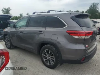 2017 Toyota Highlander XLE with VIN 5TDJZRFH7HS426496, listed as a Copart auction lot 62337475 with 255,962 mi miles and Clean title. Bid and sale history available at DreamBid. Image 2.