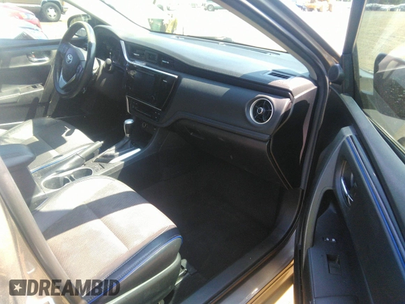 2017 Toyota Corolla L z VIN 2T1BURHE3HC813738, wystawiony jako IAAI lot #37140043 z przebiegiem 240 652 mil mil oraz . Historia ofert i sprzedaży dostępna na DreamBid. Obrazek 5.