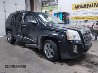 2012 GMC Terrain SLT-2 z VIN 2GKFLXE51C6348727, wystawiony jako IAAI lot #41510602 z przebiegiem 201 023 mil mil oraz . Historia ofert i sprzedaży dostępna na DreamBid. Obrazek 1.