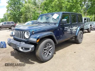 2025 Jeep Wrangler Sahara with VIN 1C4PJXEN0SW526234, listed as a IAAI auction lot 42193898 with Not Provided miles and . Bid and sale history available at carsss.com. Image 2.