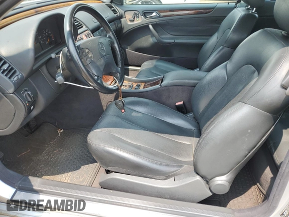 2002 Mercedes-Benz CLK 320/430 z VIN WDBLK65G52T115953, wystawiony jako Copart lot #59510165 z przebiegiem 129 612 mil mil oraz Czysty tytuł • Clean title. Historia ofert i sprzedaży dostępna na DreamBid. Obrazek 7.