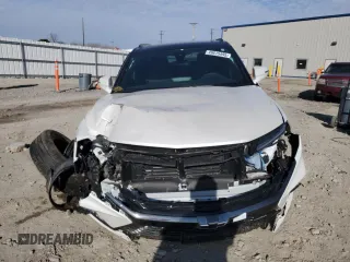 2025 Chevrolet Blazer RS with VIN 3GNKBKRS5SS103100, listed as a Copart auction lot 49615495 with 5,091 mi miles and Salvage title. Bid and sale history available at DreamBid. Image 5.