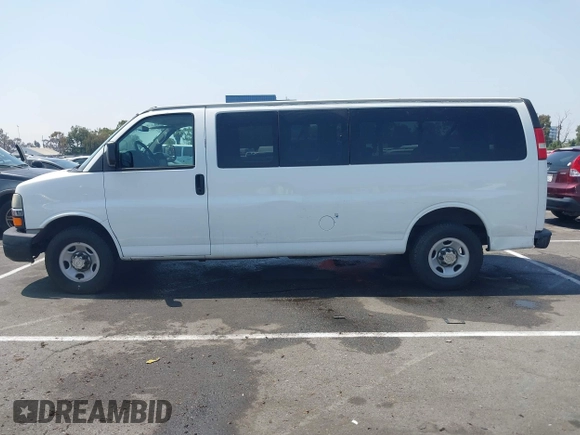 2014 Chevrolet Express Passenger LT with VIN 1GAZG1FG4E1154654, listed as a IAAI auction lot 42605616 with 155,896 mi miles and . Bid and sale history available at DreamBid. Image 14.