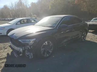 2022 Audi e-tron Sportback Premium Plus z VIN WA12ABGE8NB022921, wystawiony jako Copart lot #78085344 z przebiegiem 54 270 mil mil oraz Szkoda całkowita • Salvage title. Historia ofert i sprzedaży dostępna na DreamBid. Obrazek 1.