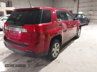 2015 GMC Terrain SLE z VIN 2GKFLVEK1F6318948, wystawiony jako IAAI lot #41946464 z przebiegiem 117 449 mil mil oraz . Historia ofert i sprzedaży dostępna na DreamBid. Obrazek 4.