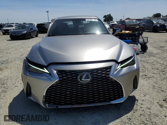 2023 Lexus IS 300 с VIN JTHDA1D2XP5124675, выставлен на аукционе Copart как лот 54183215 с пробегом 27 110 миль миль и Списание • Salvage title. История ставок и продаж доступна на DreamBid. Изображение 5.