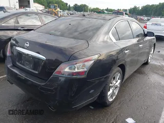 2013 Nissan Maxima S с VIN 1N4AA5AP8DC825224, выставлен на аукционе IAAI как лот 42507619 с пробегом 222 541 миль миль и . История ставок и продаж доступна на DreamBid. Изображение 4.