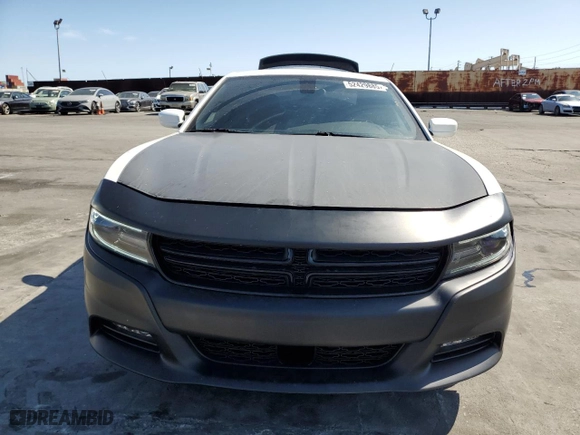 2015 Dodge Charger SE with VIN 2C3CDXBG8FH813499, listed as a Copart auction lot 52429885 with 182,568 mi miles and Salvage Title. Bid and sale history available at carsss.com. Image 5.