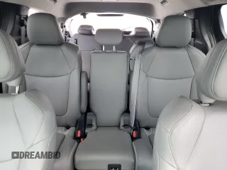 2025 Toyota Sienna XLE с VIN 5TDYRKEC5SS228793, выставлен на аукционе Copart как лот 60269765 с пробегом 11 976 миль миль и Чистый • Clean title. История ставок и продаж доступна на DreamBid. Изображение 10.