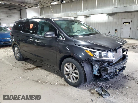2020 Kia Sedona EX with VIN KNDMC5C16L6607032, listed as a Copart auction lot 49848185 with 131,998 mi miles and Salvage Title. Bid and sale history available at carsss.com. Image 4.