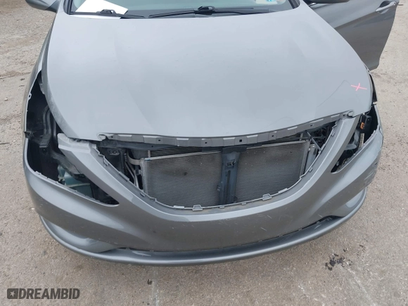 2013 Hyundai Sonata GLS with VIN 5NPEB4AC1DH577614, listed as a IAAI auction lot 42010925 with 95,518 mi miles. Bid and sale history available at carsss.com. Image 10.
