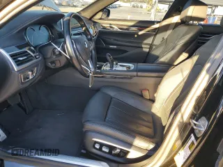 2017 BMW 7 Series 740i with VIN WBA7E2C38HG741255, listed as a Copart auction lot 39926213 with 76,321 mi miles. Bid and sale history available at carsss.com. Image 7.
