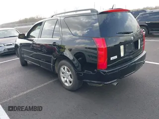 2008 Cadillac SRX AWD with VIN 1GYEE637980102048, listed as a IAAI auction lot 41848643 with 152,462 mi miles. Bid and sale history available at carsss.com. Image 3.